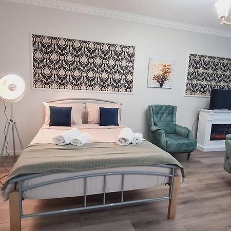 Apartamento 5* Luxury Near Avram Iancu Sq New. Private Parking Cluj-Napoca Exterior foto