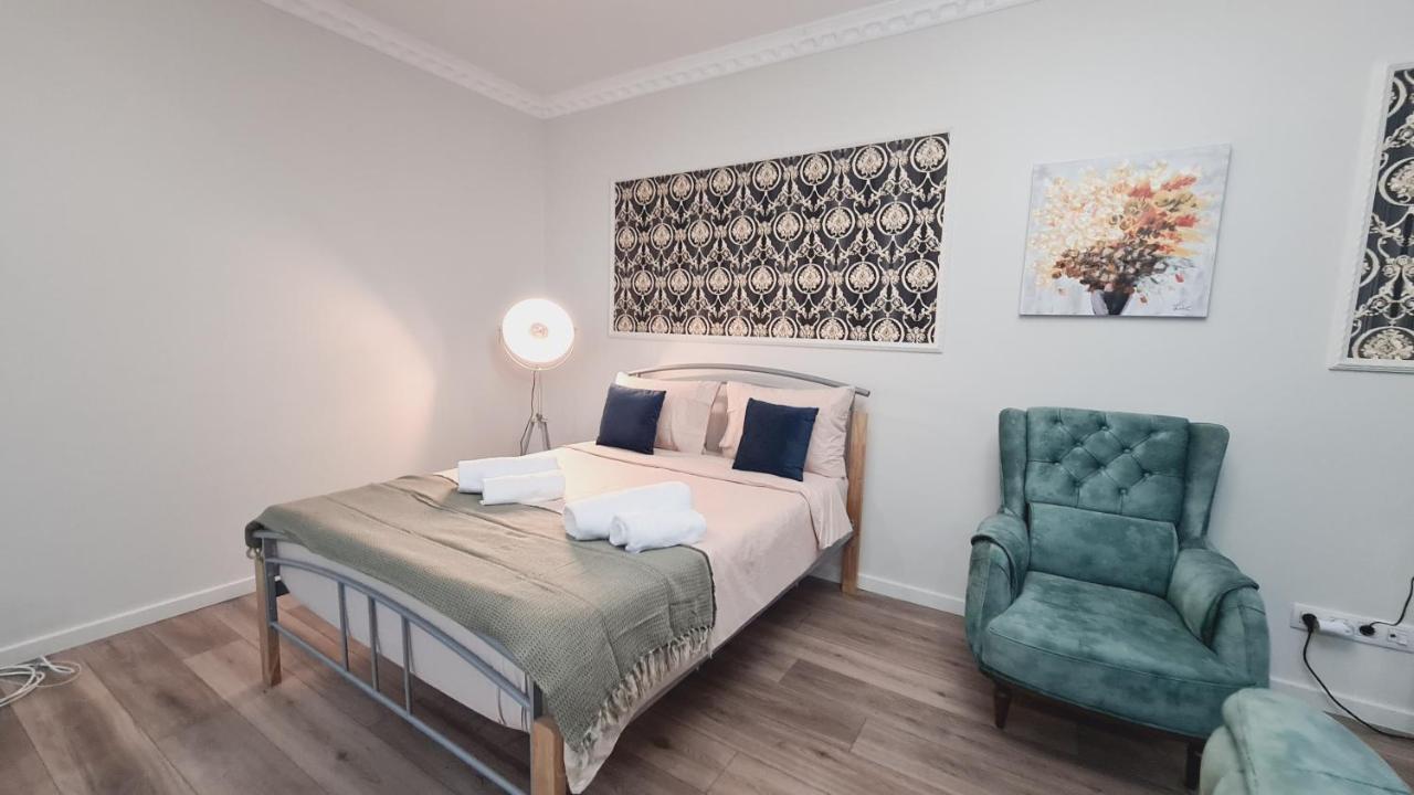 Apartamento 5* Luxury Near Avram Iancu Sq New. Private Parking Cluj-Napoca Exterior foto