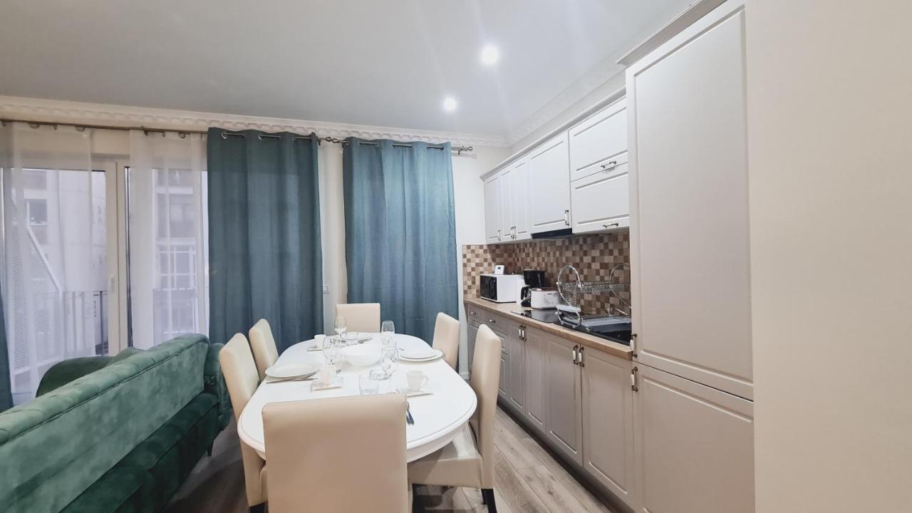 Apartamento 5* Luxury Near Avram Iancu Sq New. Private Parking Cluj-Napoca Exterior foto